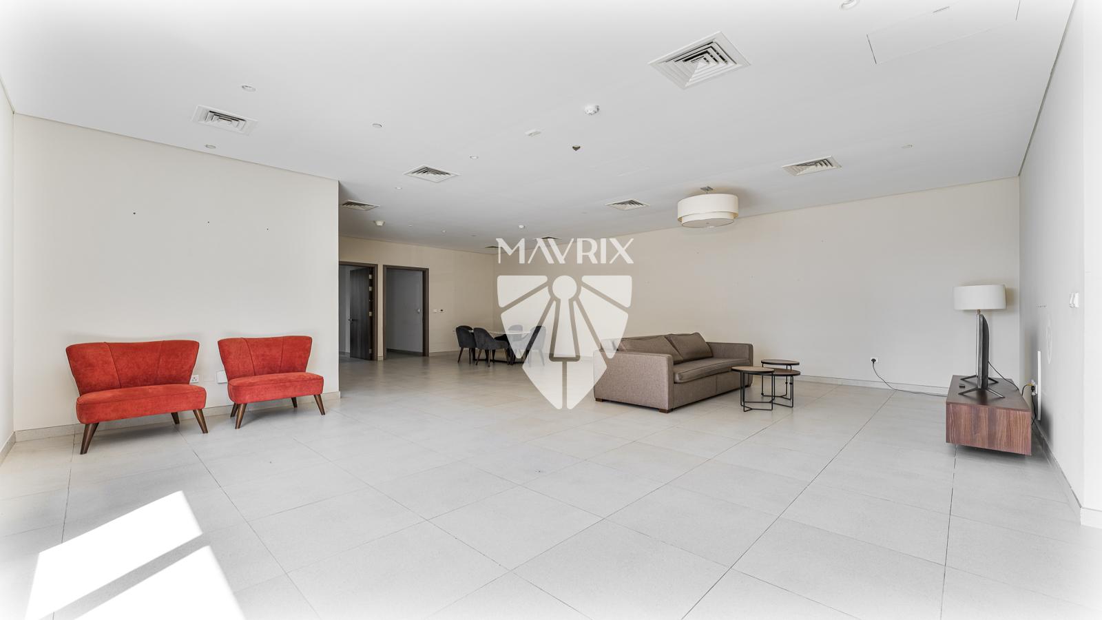 12 Cheques | Furnished | Large Layout | Modern