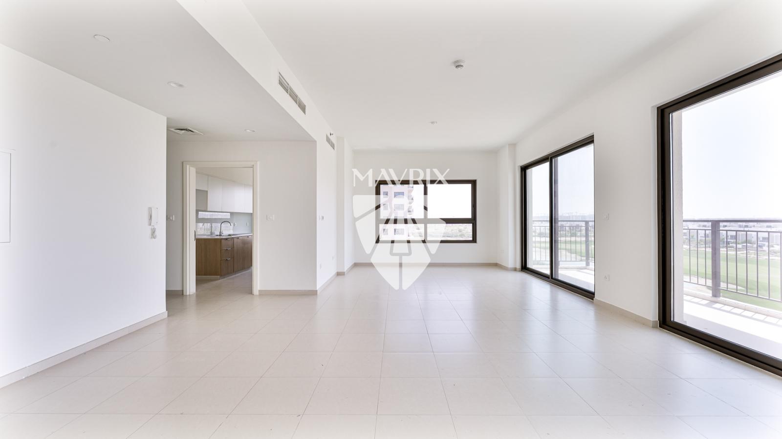 Full Golf Course View | Chiller Free | Maids Room