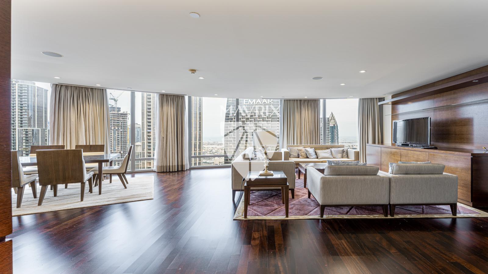 Best Layout | No Pillars | Opera View | Vacant