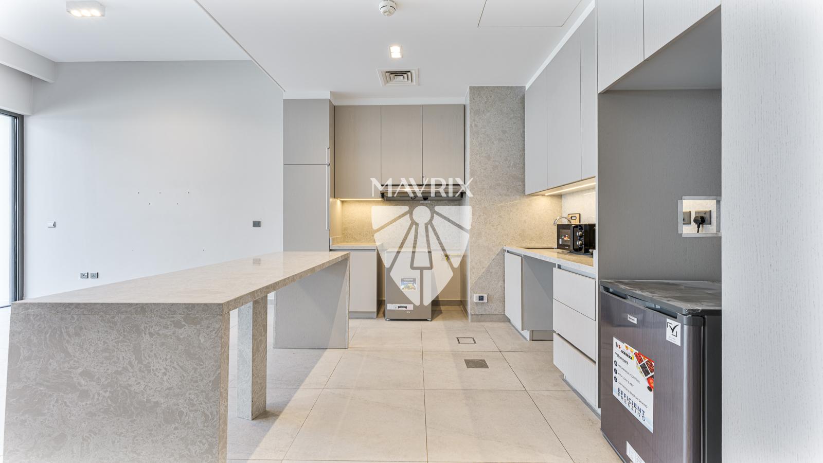 Corner Unit | Upgraded Garden | Maids room |