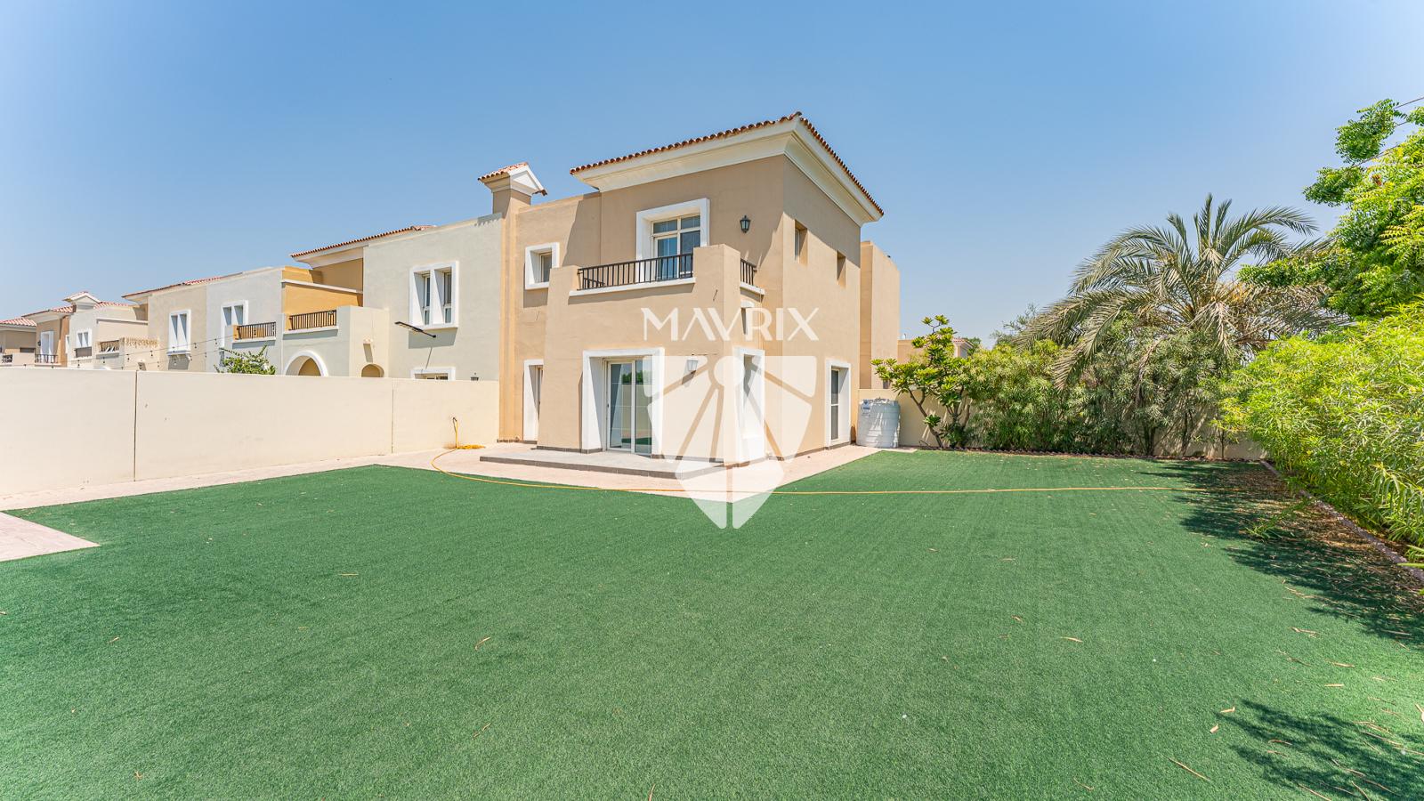 Near to Amenities | Corner Plot | Upgraded | Maids