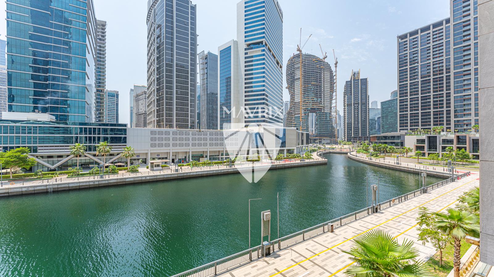 Waterfront Simplex  | Luxury 2BR + Maid | Spacious