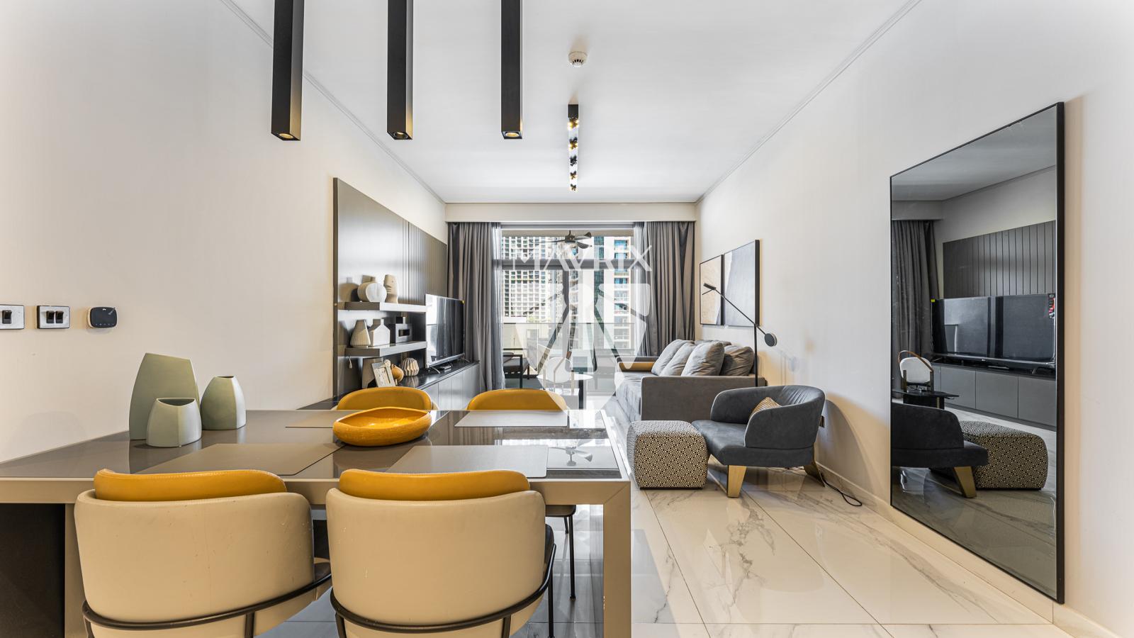 Fully Furnished | 5M To Dubai Mall | Balcony