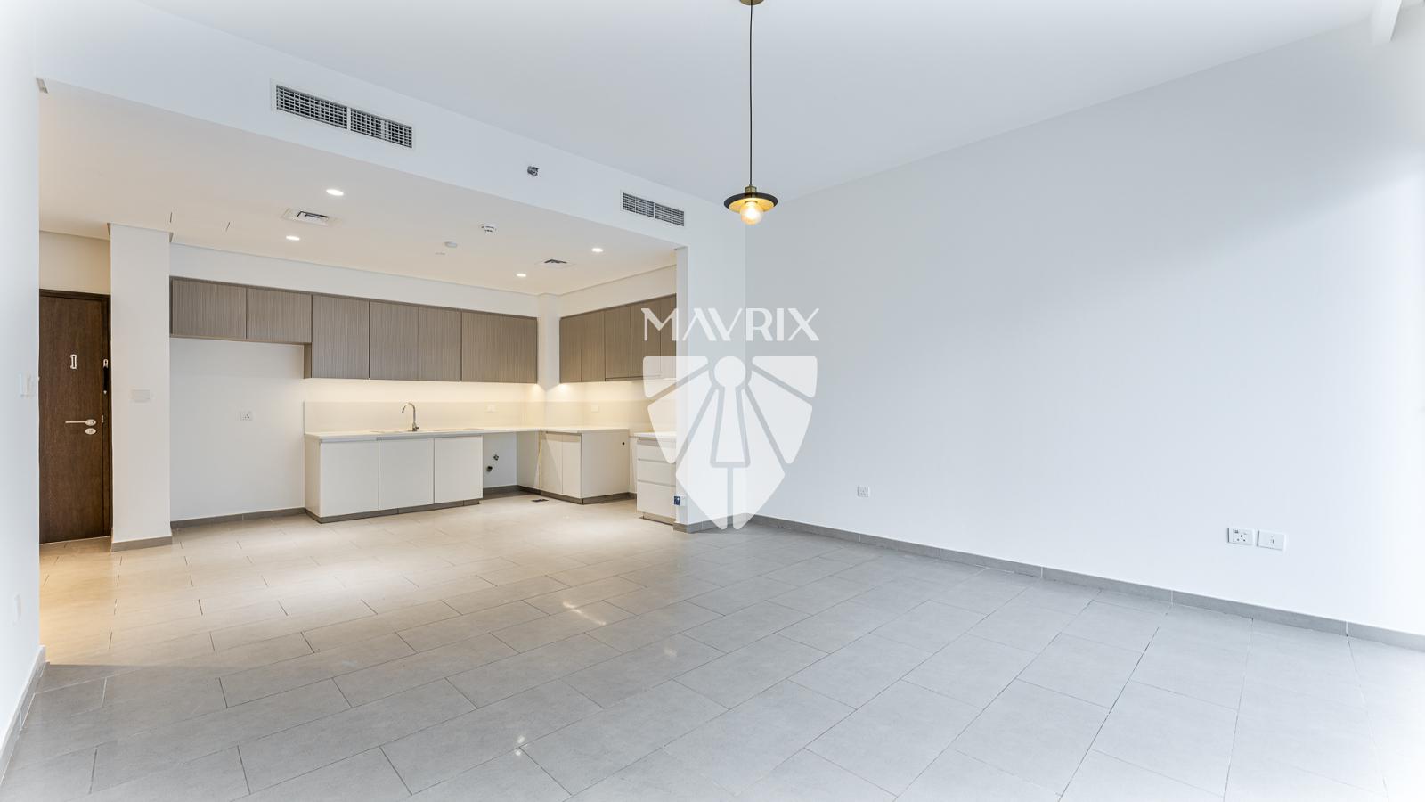 Amazing Location I Brand New I Well maintained