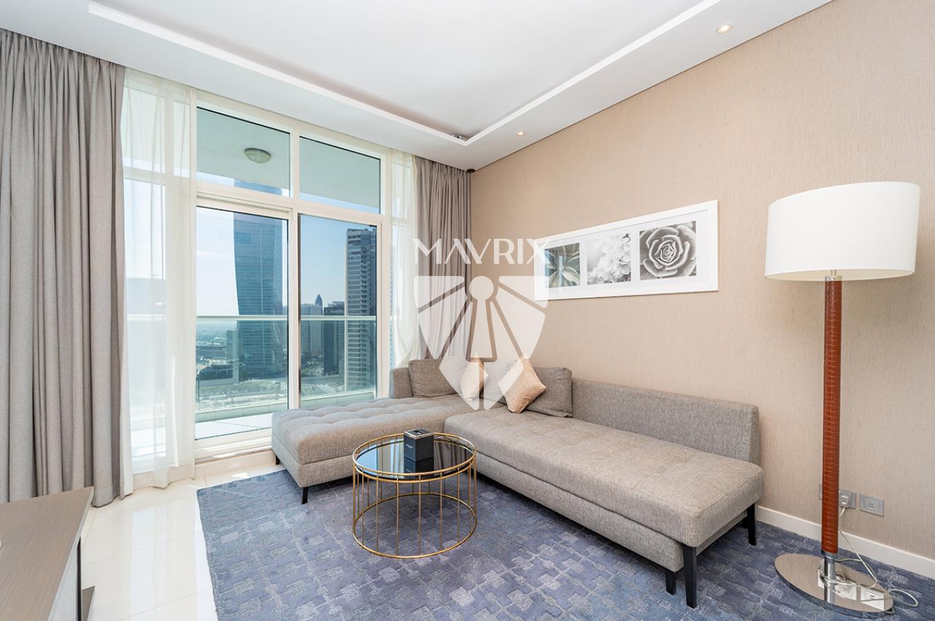 Corner Unit | Canal View |Spacious | Reduced price