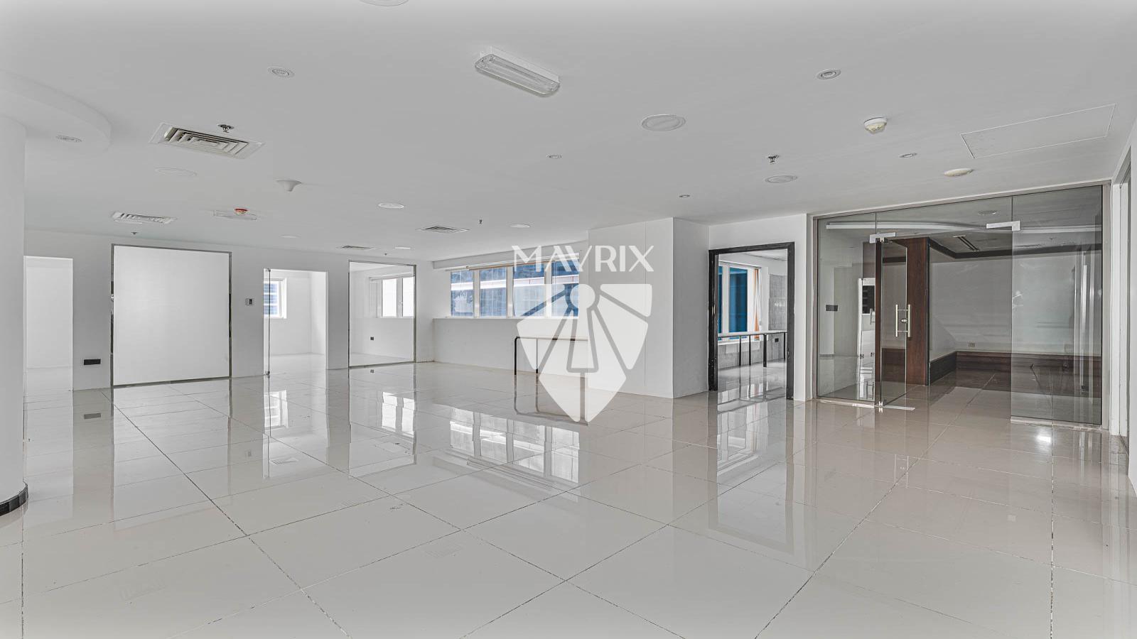 Premium Office | Prime Location | Chiller Free