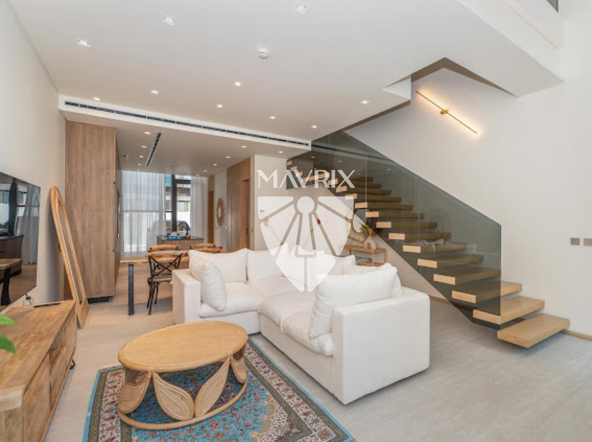 Fully Furnished | Close to School | Park Facing