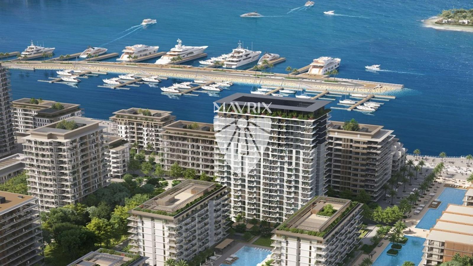 Spacious Unit | Waterfront Living | Community View