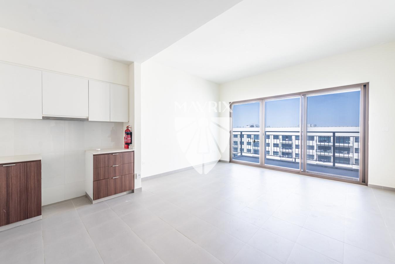 Spacious | Amazing View | High Floor | Tenanted