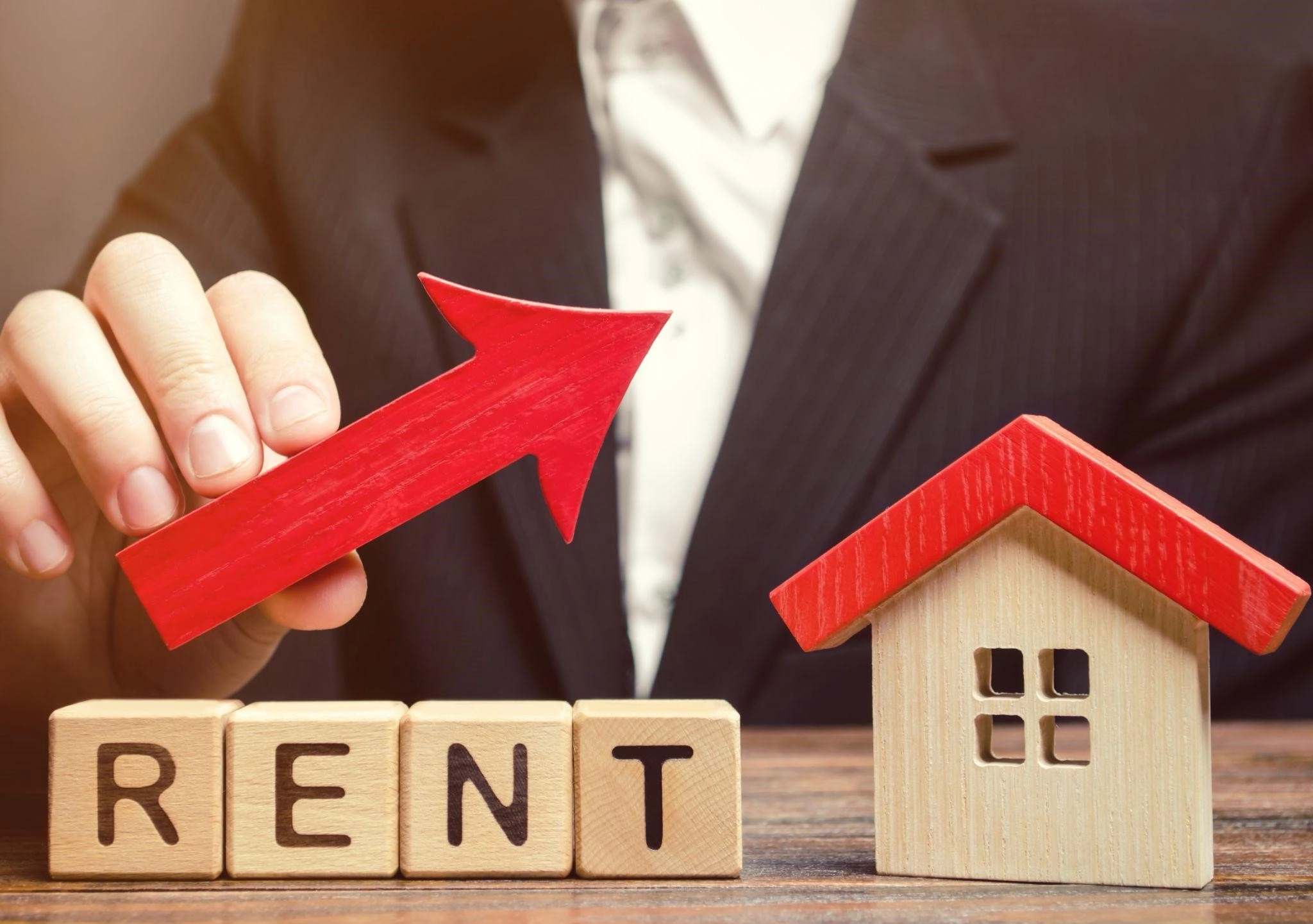 Maximizing Your Holiday Home Income: Preparing for Dubai’s Summer Slowdown