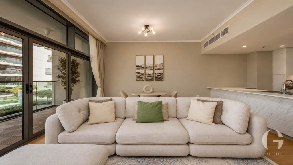 Spacious | Fully Furnished | Prime Location — photo 2