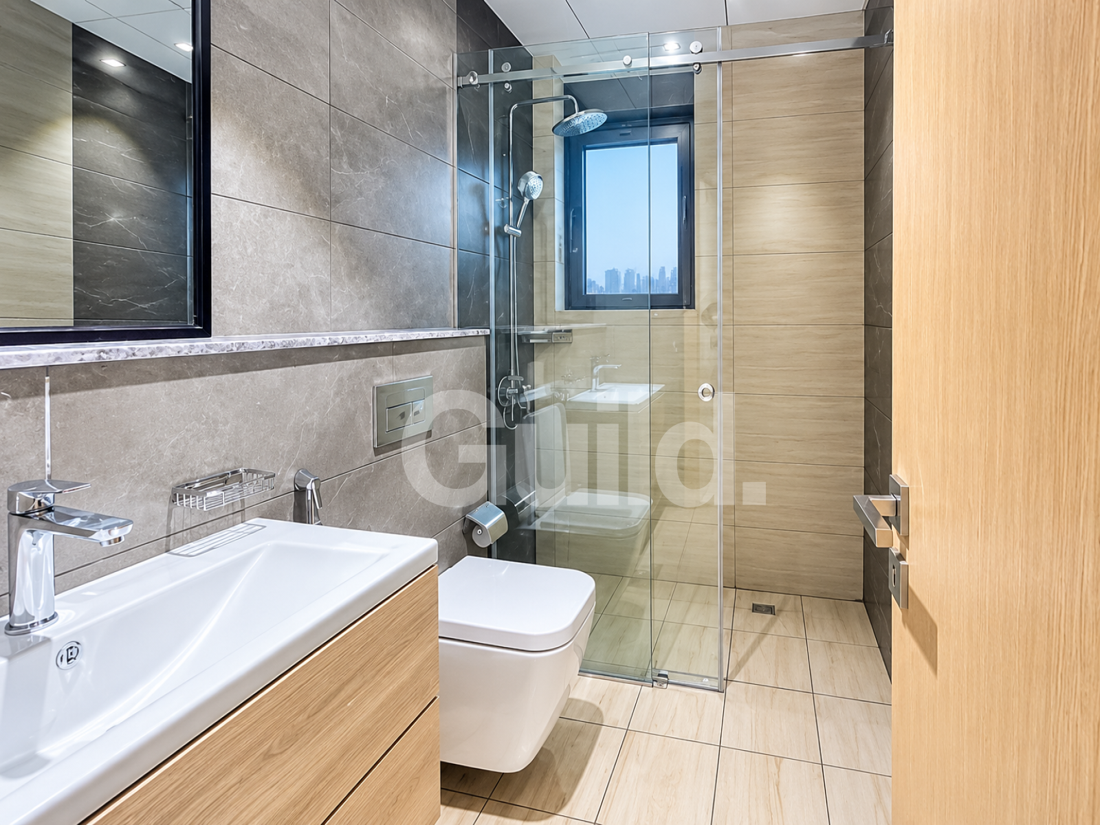 Fully Furnished | Quality Unit | Prime Location — photo 4
