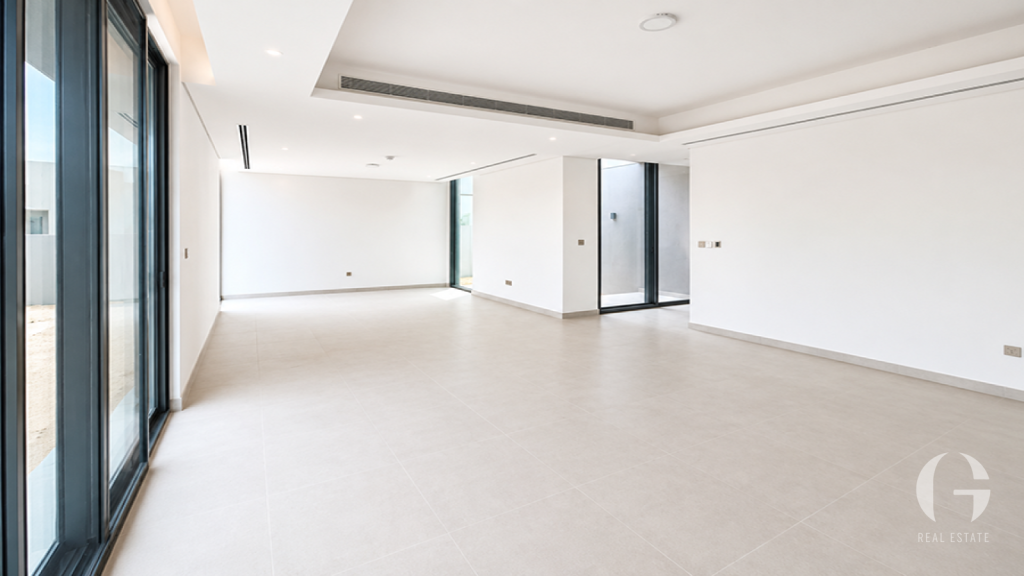 4BR | Close to Amenities | Prime Location — photo 3