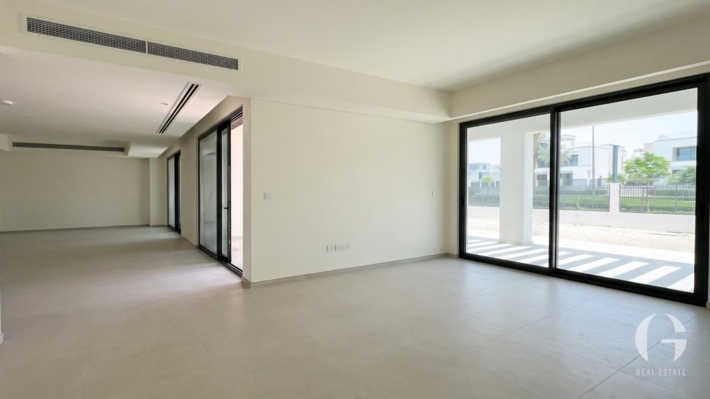 Cheapest 5BR | Park Backing | Priced to Go — photo 4