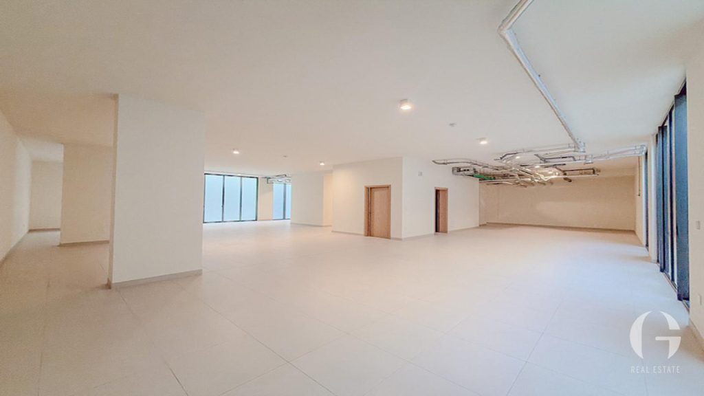 Luxury Villa | Modern Finishes | Spacious Layout — photo 4