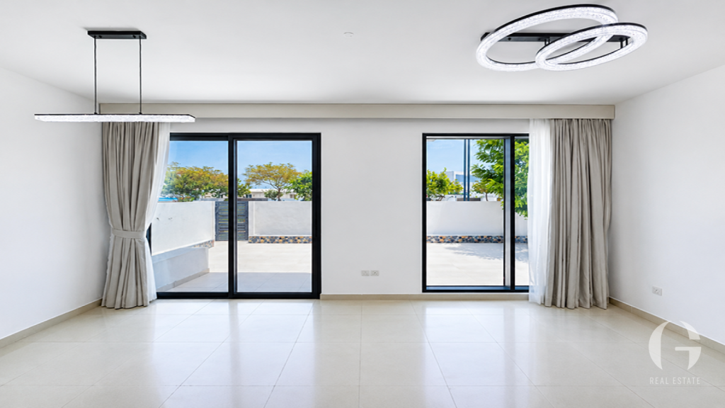 Spacious | Prime Location | Corner Unit | Upgraded