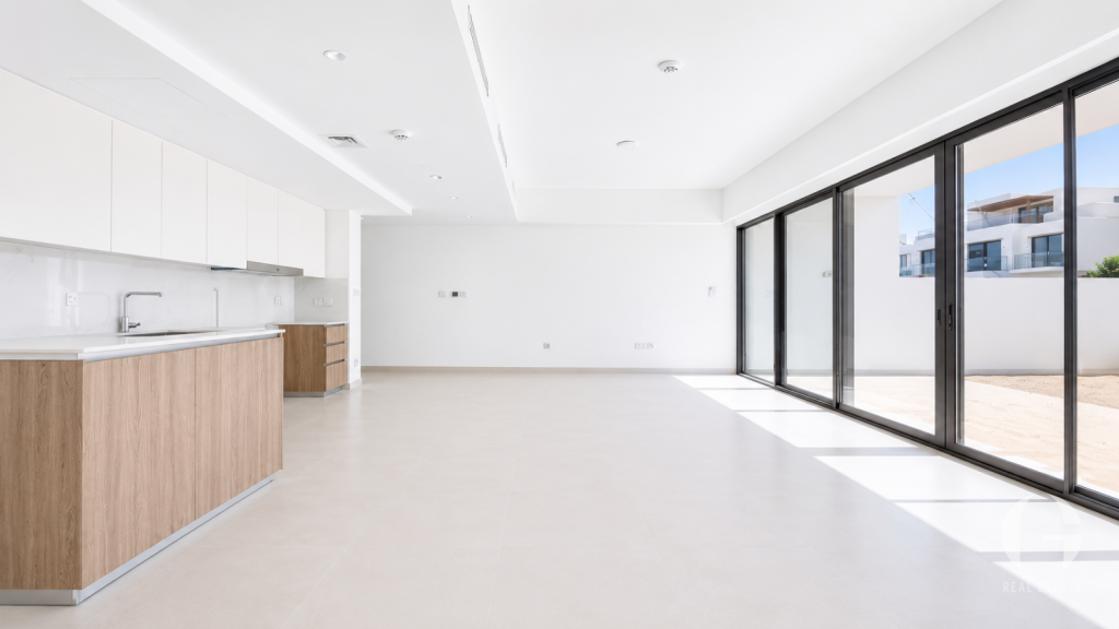 Brand New | Ready to Move | Single Row | View Now — photo 5
