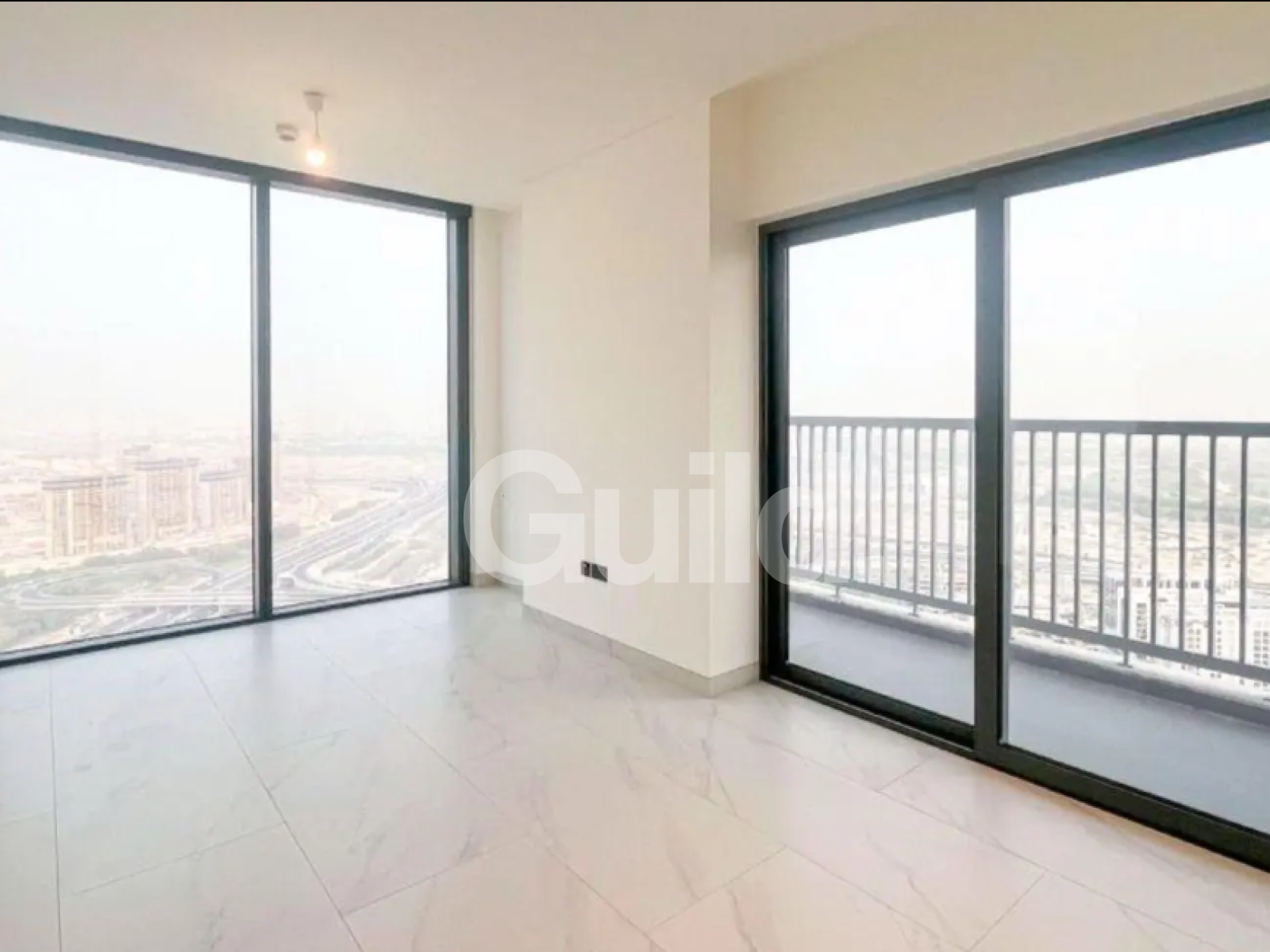 3 Plus Maid | Large Layout | Vacant | High Floor — photo 2