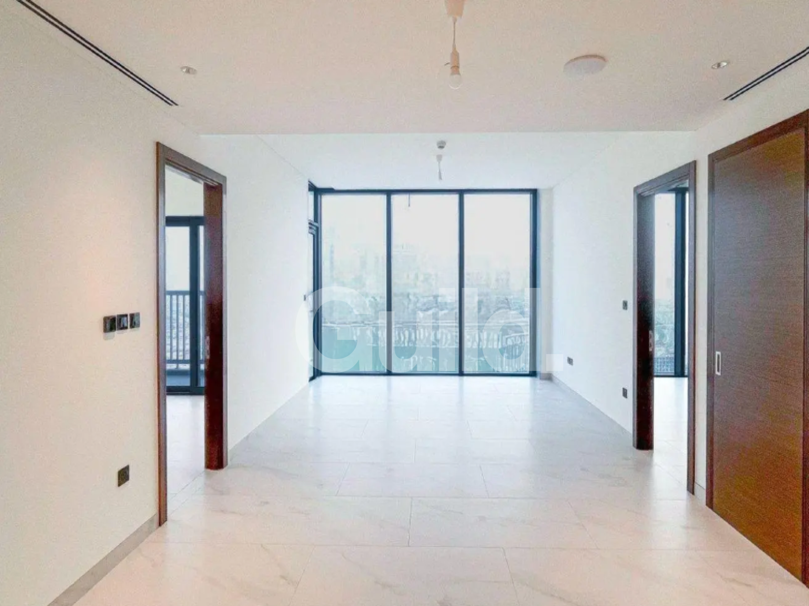 3 Plus Maid | Large Layout | Vacant | High Floor