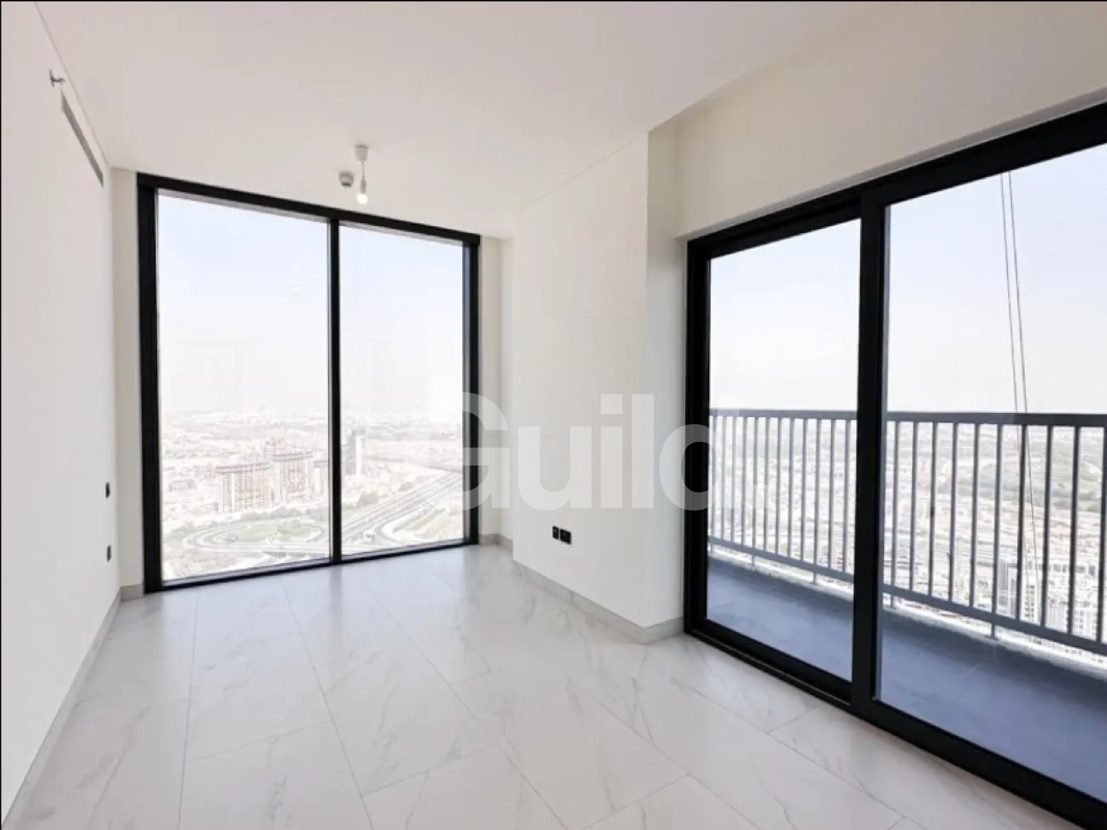 3 Plus Maid | Large Layout | Vacant | High Floor — photo 4