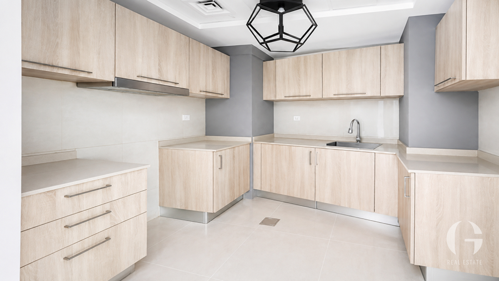 High Floor | Spacious 1 Bedroom | Park View — photo 3