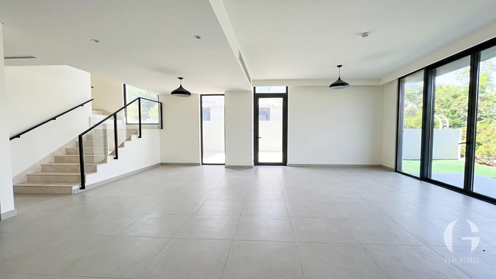 Upgraded 3BR | Single Row | Landscaped | Spacious — photo 4
