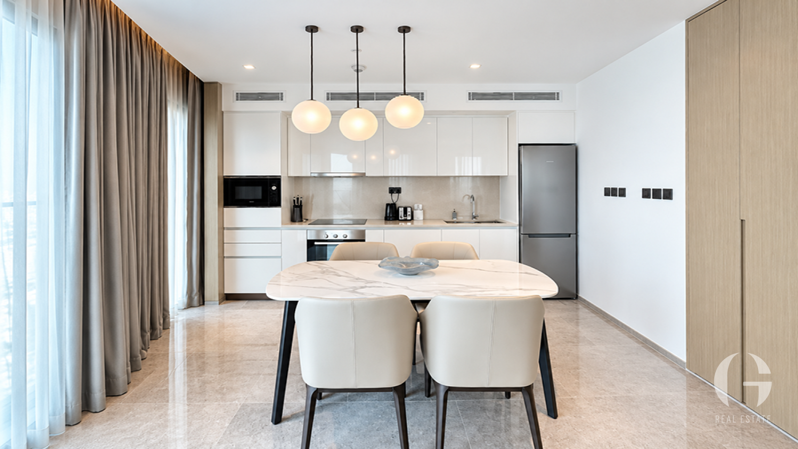 Stylish Interior | Elegant Living | Great Location — photo 3