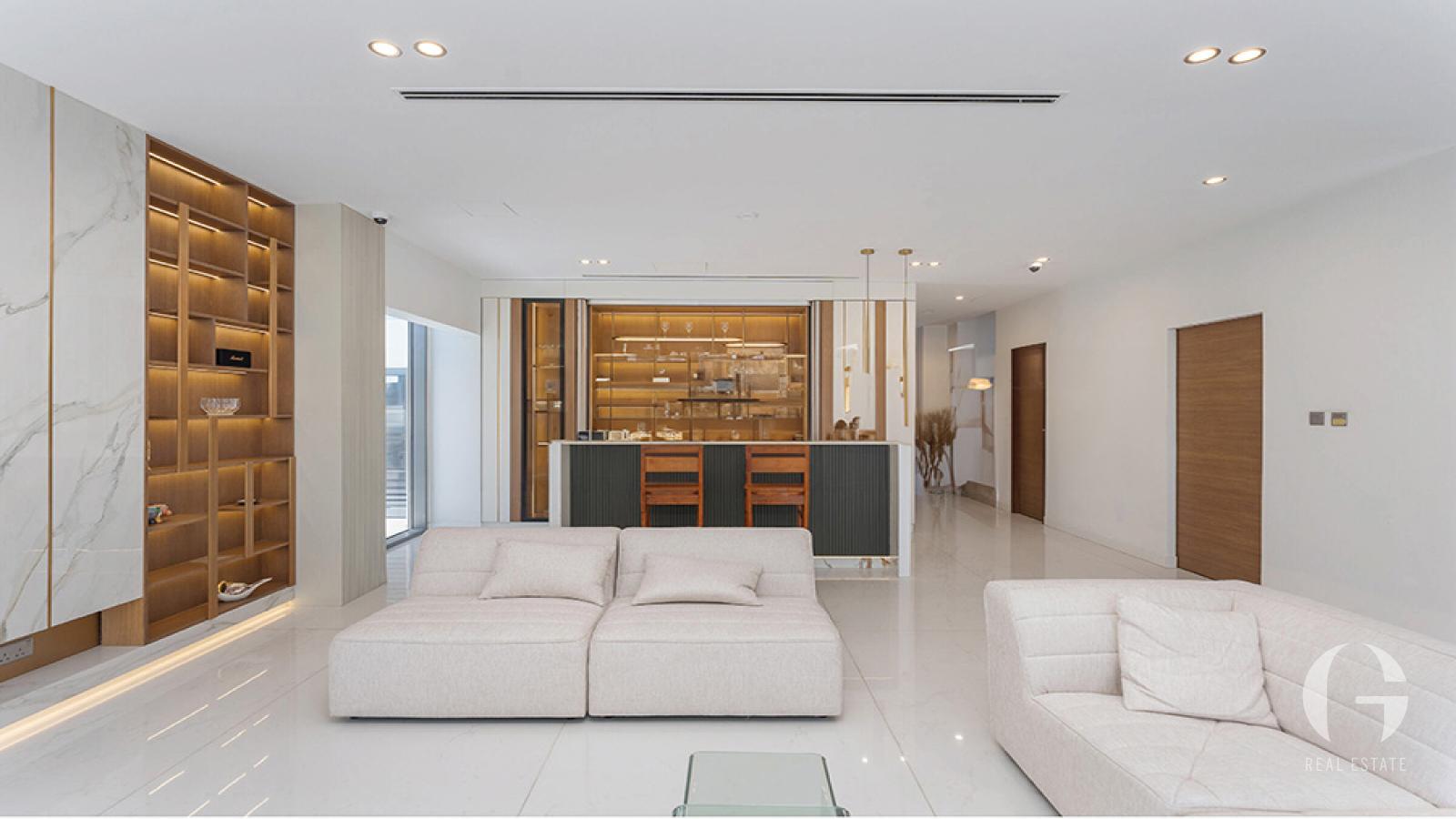Upgraded Luxury 5BR | Pool | Extended | Modern — photo 4