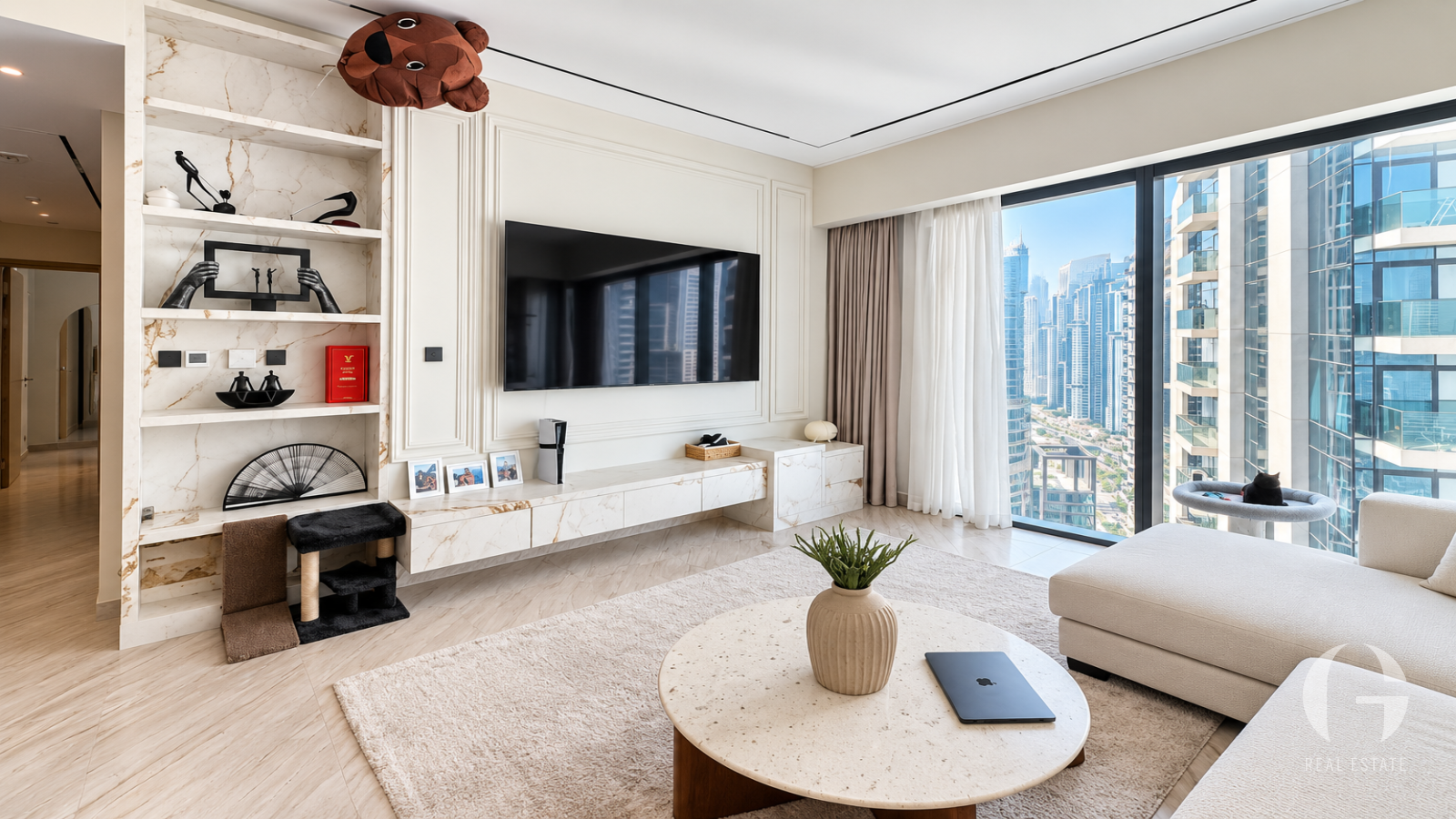 Turnkey Luxury 2BR | One of a Kind | Downtown — photo 4