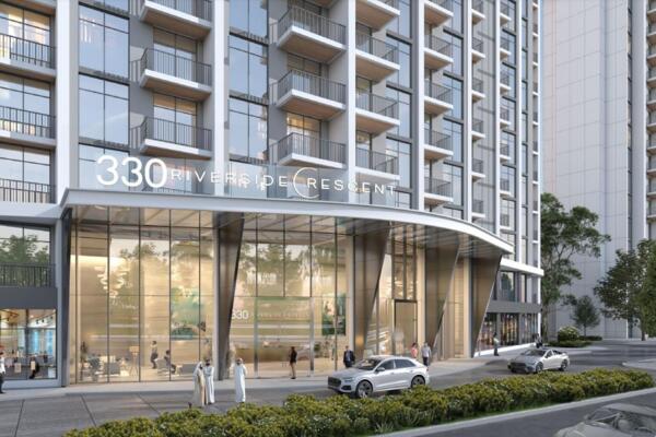 330 Riverside Crescent thumbnail 2