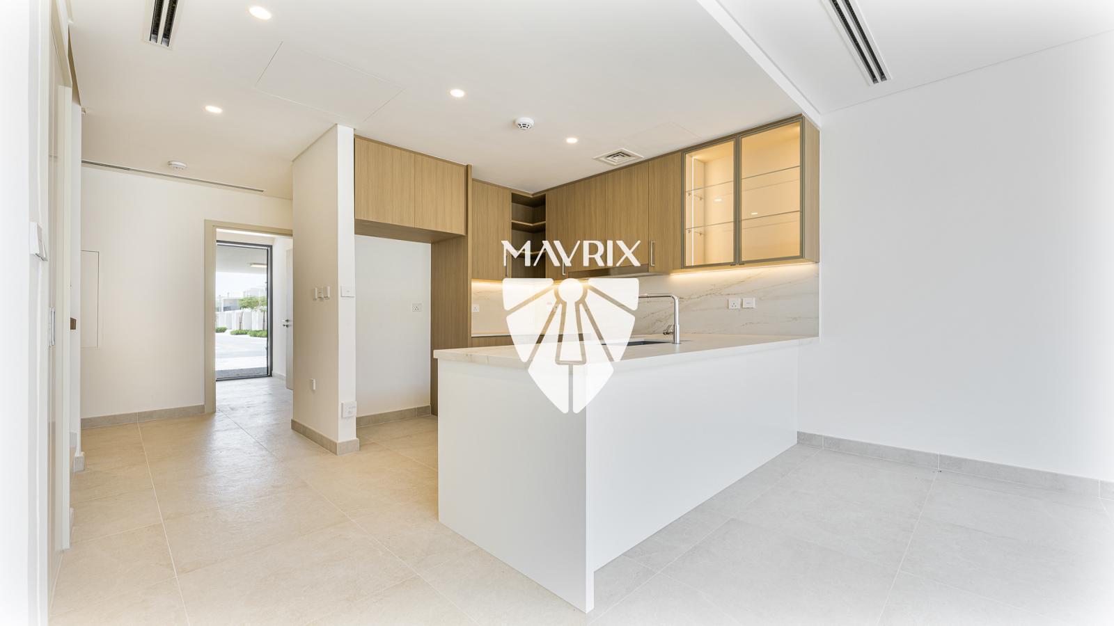 Close to Amenities | Large BUA | Ready to Move